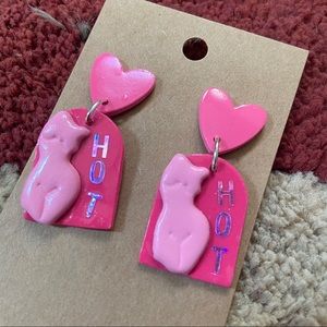 ‘HOT’ Valentine’s Day themed earrings
